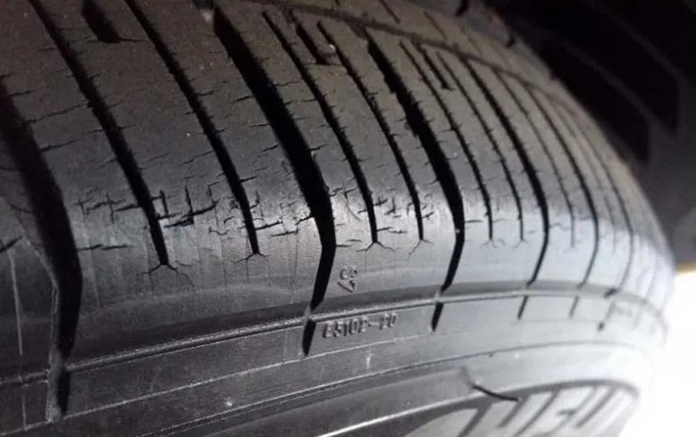 How to avert tires dry rot