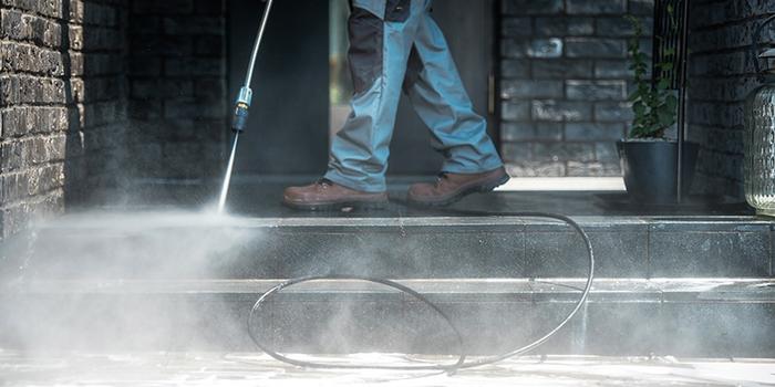 Using a Pressure Washer