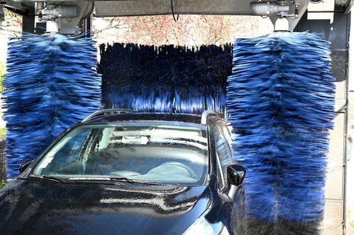 What Are Touchless Car Washes?