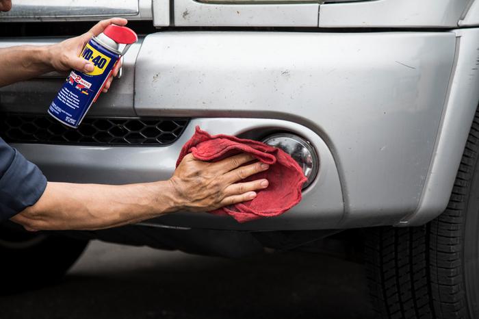 Where Can WD-40 Be Applied on Cars?